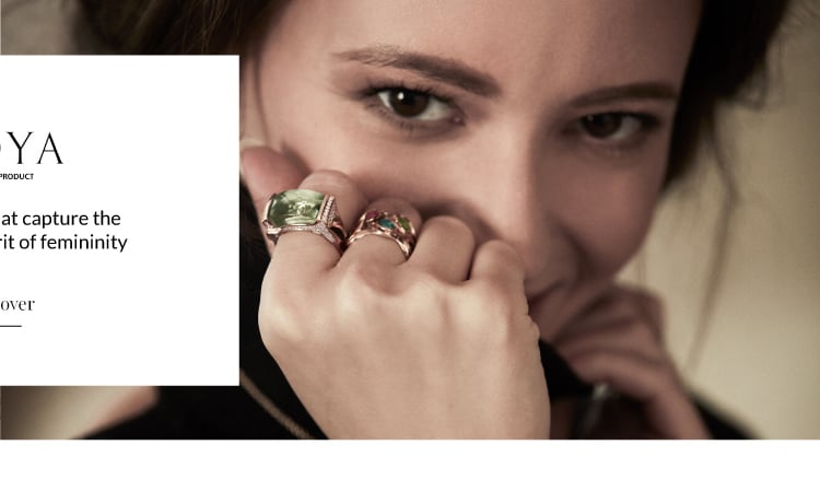 Zoya Web